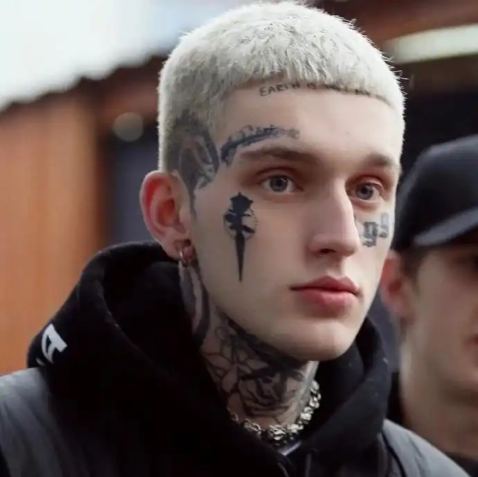 6686体育海外作者Howard