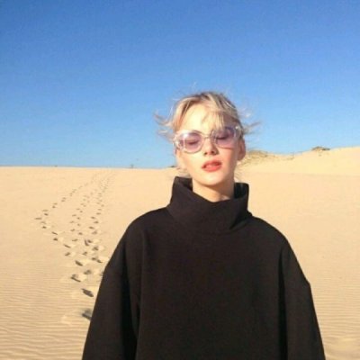 6686体育铜牌作者Mary