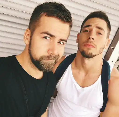 6686体育铁牌作者Morgan