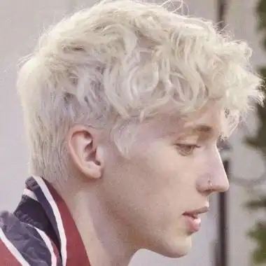 6686体育首席作者Hector