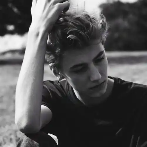 6686体育初级作者Skylar