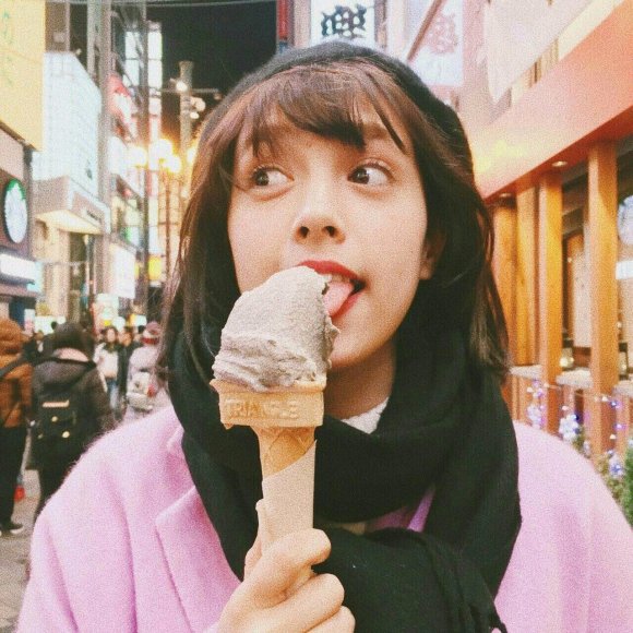 6686体育海外作者Malachi