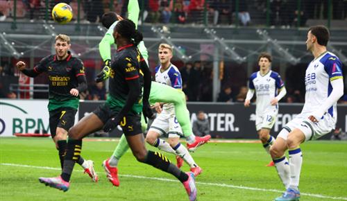 เอซี มิลาน vs เฮลลาส เวโรนา