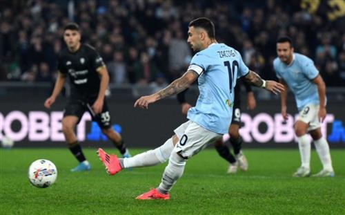 ลาซิโอ vs กาญารี่