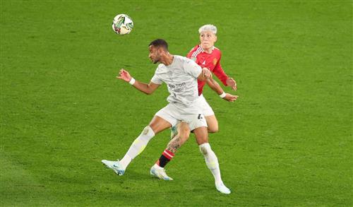 แมนเชสเตอร์ ยูไนเต็ด vs บาร์นสลีย์